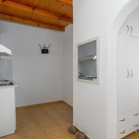 דירה Georgia's House & אדאמאס